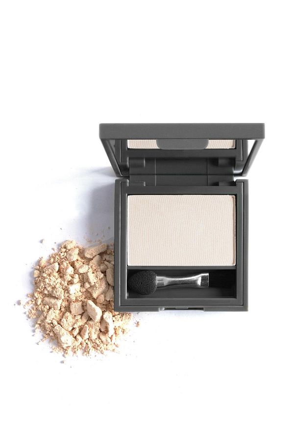 alix avien paris-MONO EYESHADOW 101 SNOWFLAKE 1