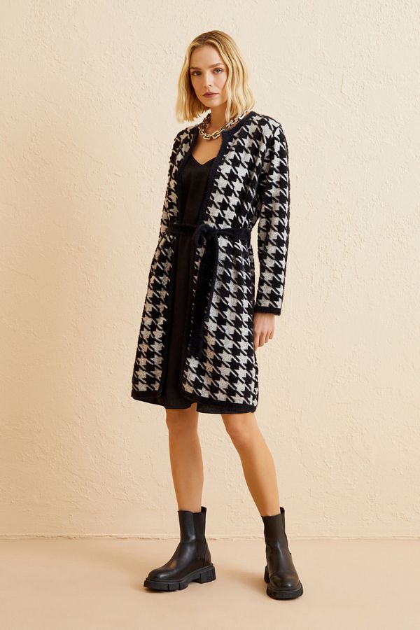 Naramaxx-Houndstooth Patterned Long Knitwear Cardigan 1