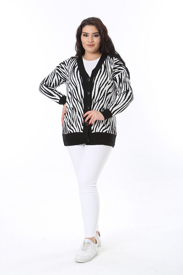 Şans-Women's Large Size Black Front Button Knitwear Cardigan 65N38566 1