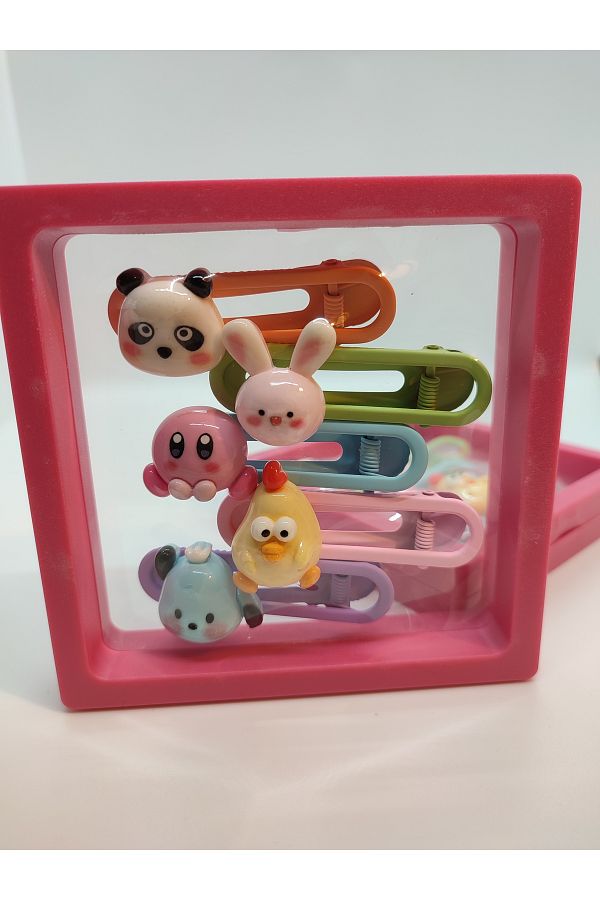 Mia Giyim-Cute Character Themed Children's Buckle Set with Figures in a Square Box 1