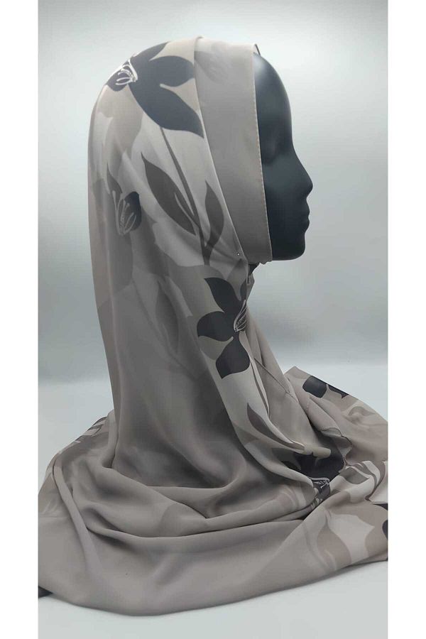 Differenza-Beige Roseum Gradient Shawl 1