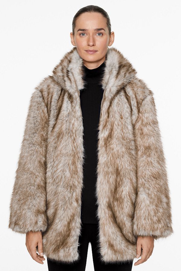 Oysho Faux Fur Jacket - Trendyol Oysho Faux Fur Jacket - Trendyol