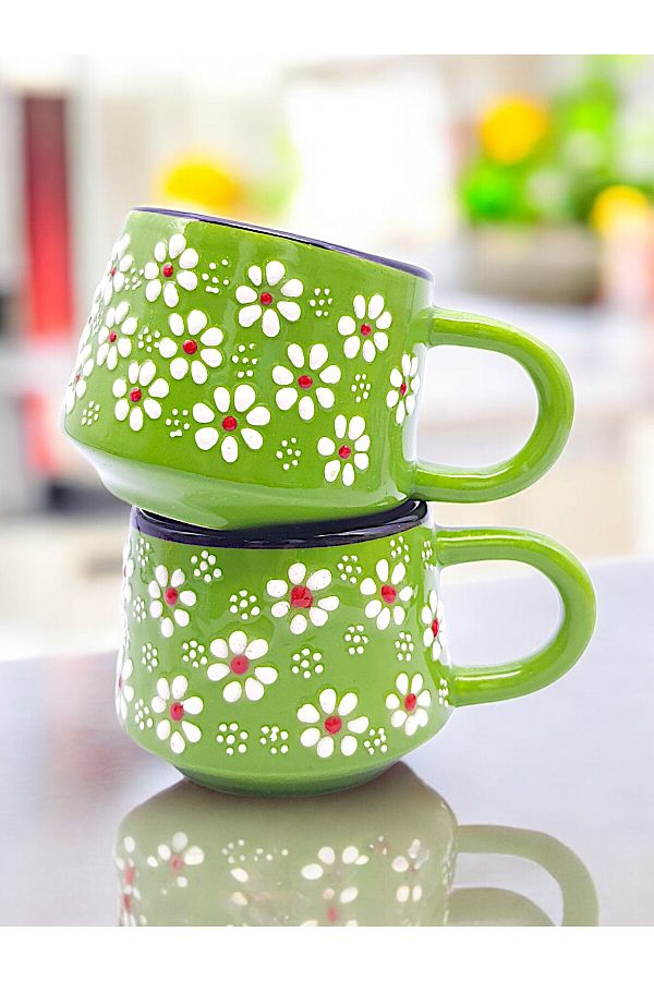 sharp&art-2-Piece Tee and Coffee Cup Set with Colorful, Hand Crawed, 6 Different Colorful Embroidered Chamomile Pattern 1