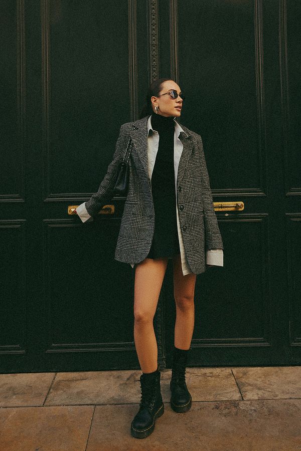 Trendyol Collection-Graue Blazerjacke in Wolloptik mit normalem Futter und gewebtem Karomuster TWOAW24BC00048 1