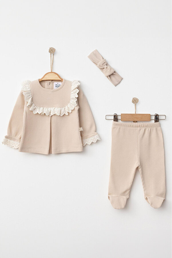 Mini Ropa Yenidoğan Kız Bebek Takımı Bej Fistolu Bandanalı Kız Bebek Seti Güpürlü Yenidoğan Kıyafeti