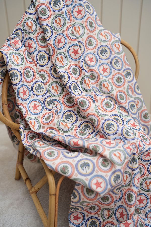 Tuğba Kuğu-Printed Panama Fabric (100% Cotton) |   Stars with Lobster 1