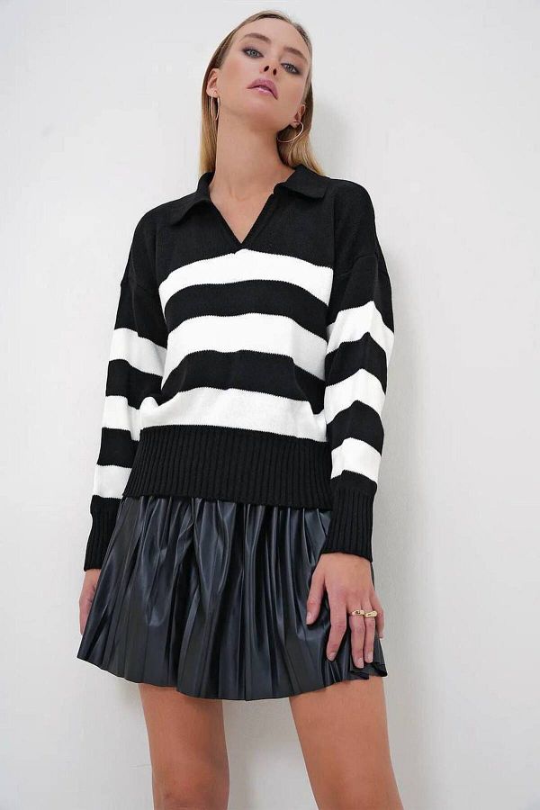 Alp-Thick Striped Polo V-Neck Knitwear Sweater 100% Acrylic 1
