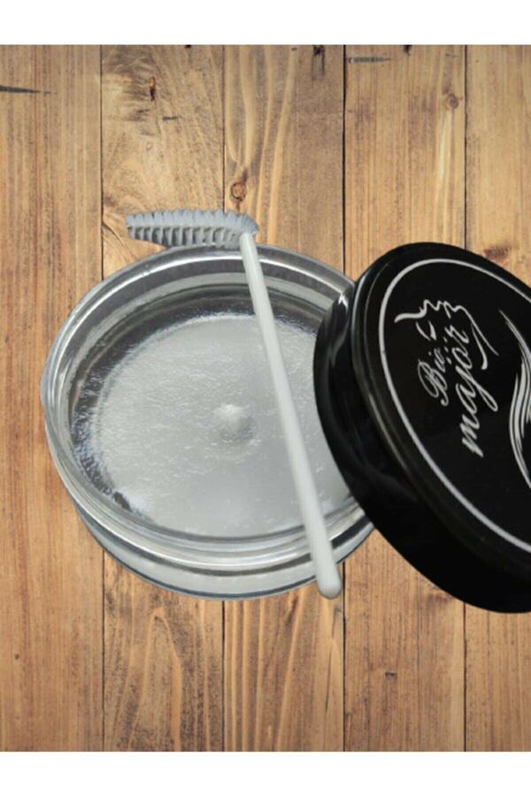 x-mia-Whiteness-Free Eyebrow Styling & Fixing Gel 50 ml 1