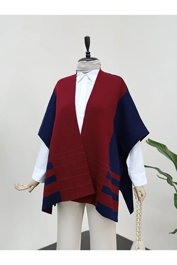 Modamorfo-Strick-Poncho mit kurzen Ärmeln und Seitenschlitzen – dunkel 1