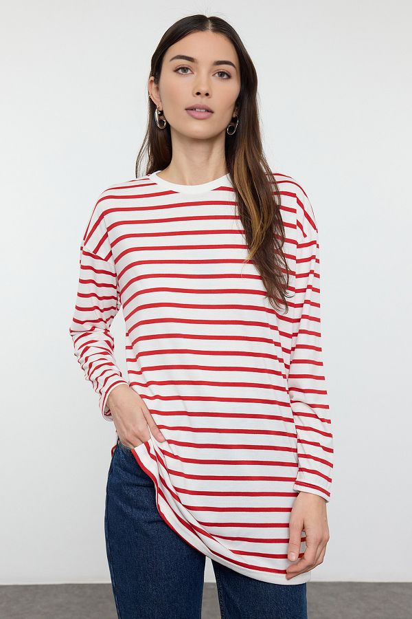 Trendyol Modest-Gestrickte, rot gestreifte Tunika – TCTAW22UK0240 1