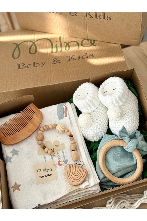 MİLNA BABY&KİDS Müslin Hosgeldin Bebek Seti Yenidogan Bebek Seti Emzik Askısı Patik Tarak