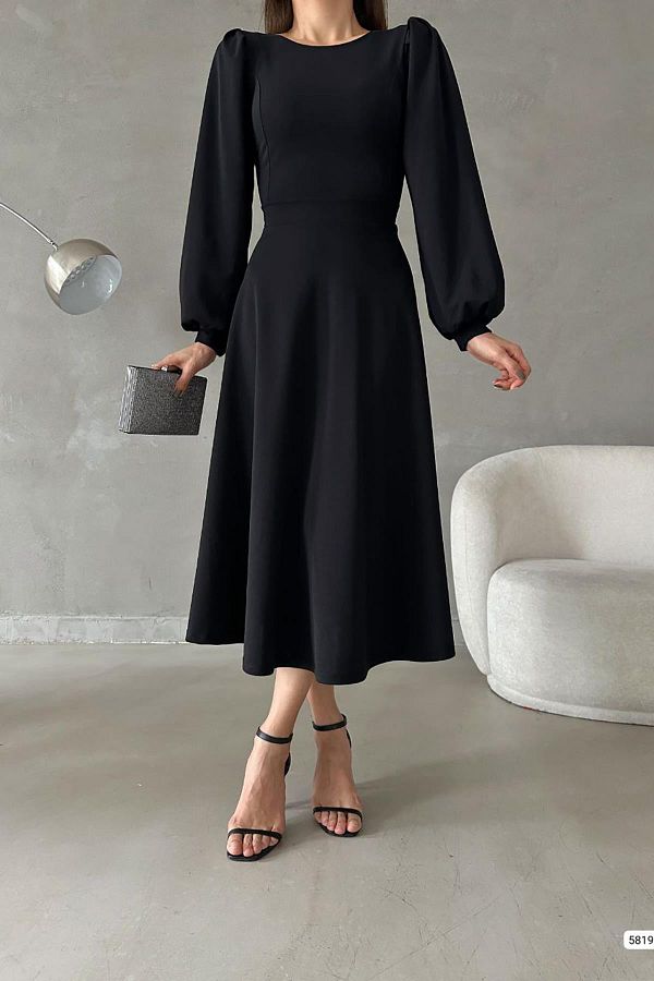 Deafox-Schwarzes Kleid aus importiertem Kreppstoff mit Ballonärmeln und Rundhalsausschnitt in Midigröße 1