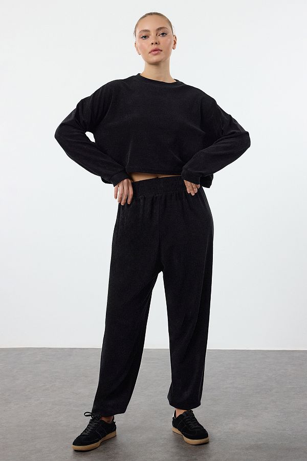 Trendyol Collection-Зручний набір езофманів та рушників Orme чорного кольору TWOAW22EM0138 1