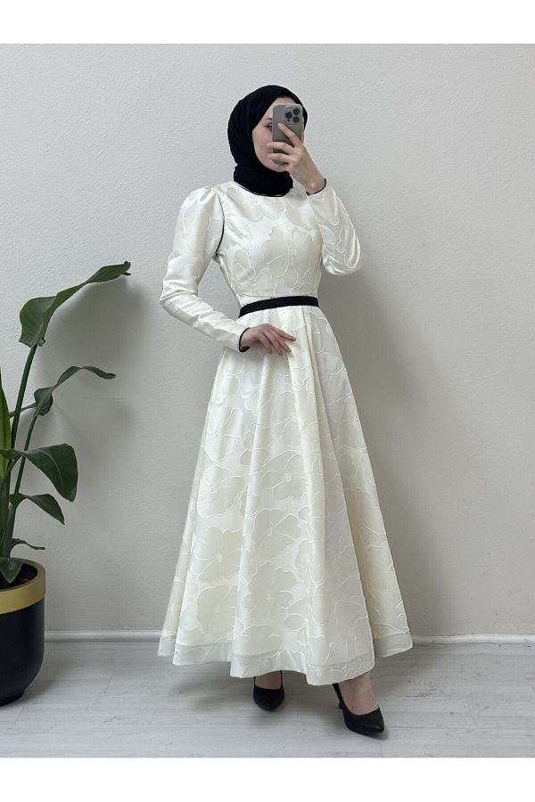 Modamorfo-Ballonrock mit Gürtel, kalt bedrucktes Kaftan-Abendkleid – Weiß 1