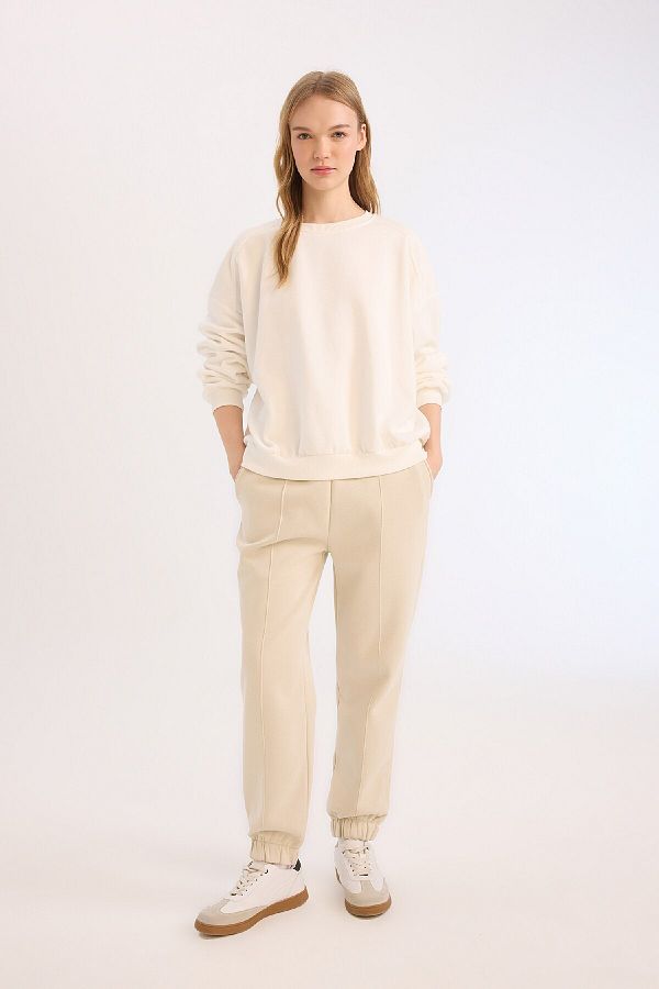 DeFacto-Thick Jogger Sweatpants - with Straight Pockets and Elastic Waist E6300Ax24Wn 1