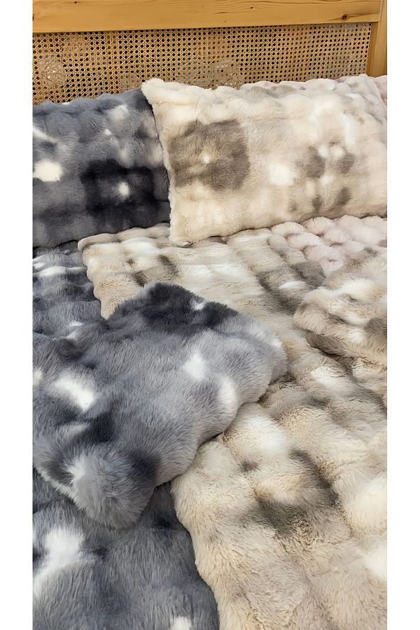 sutra-Bubble Tie Dye Rabbit Feather Double Duvet Bedspread Set 1