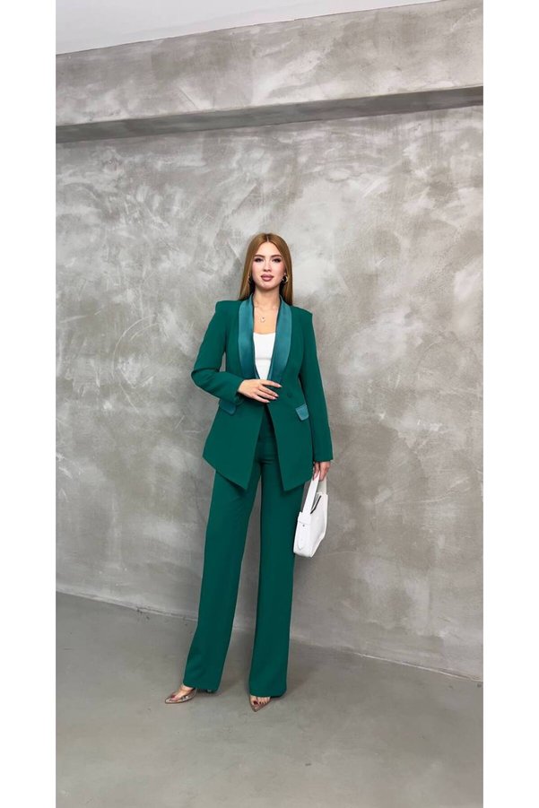 Generic Brands Women's Double Button Satin Lapel Suit
