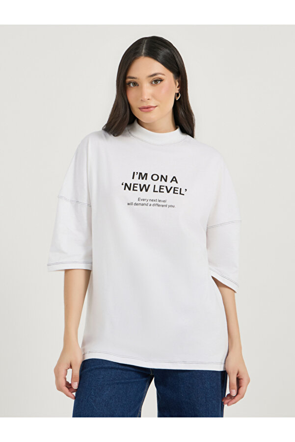 Styli-Oversized Slogan Print Exaggerated Sleeves T-Shirt 1