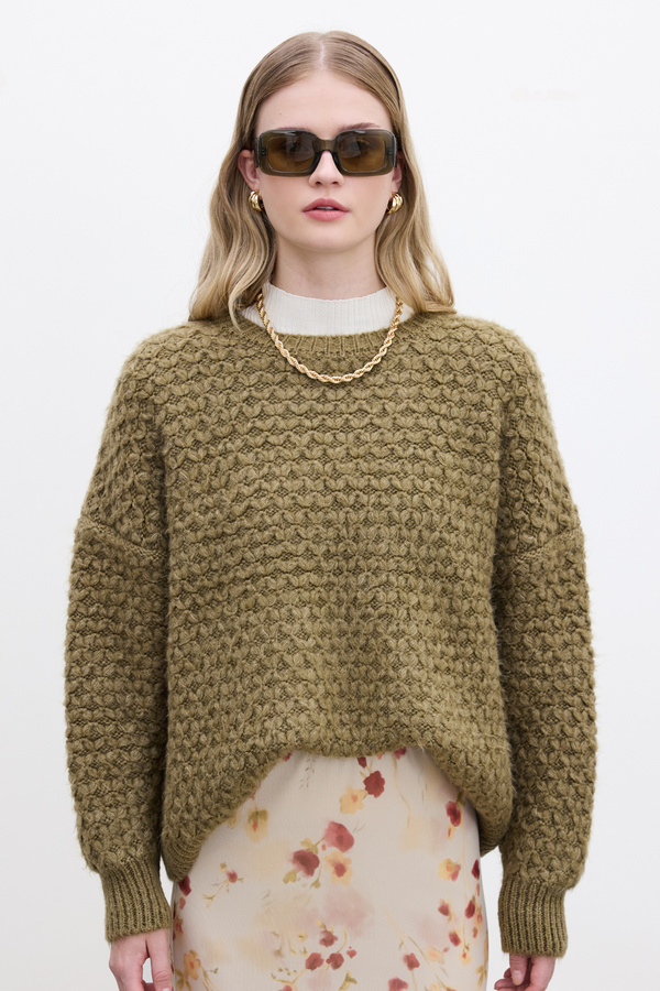 Manuka-Earth Color Patterned Knitted Sweater 1