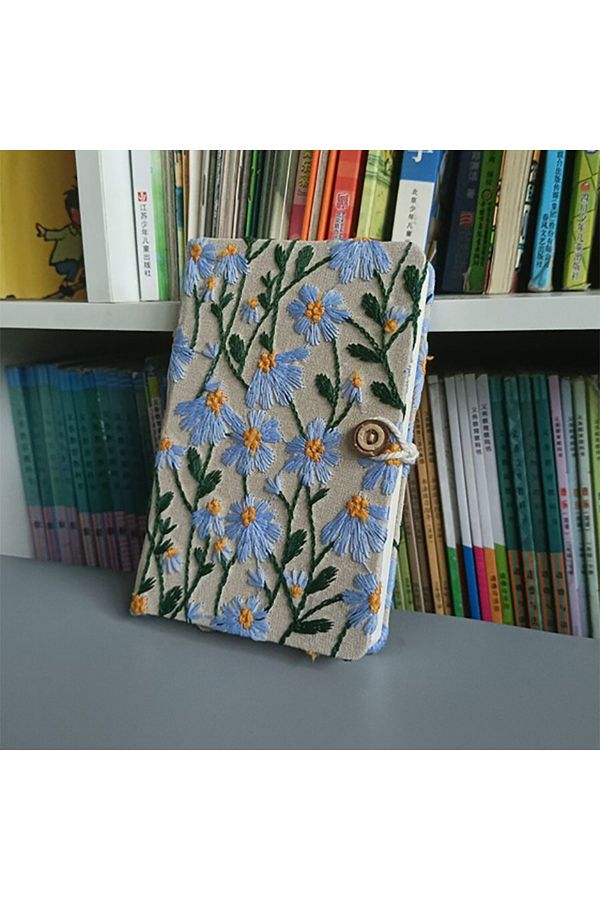 Choice-A5 A5 A6 Fabric Embroidery Notebook Cloth Notepad Blank 100 Sheets/200 Pages with Bookmark and Botto 1