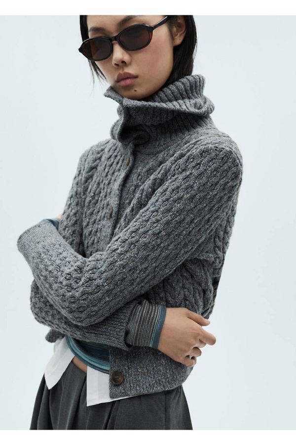 MANGO Woman-Cardigan with Knitted Patterns in the Lice 1