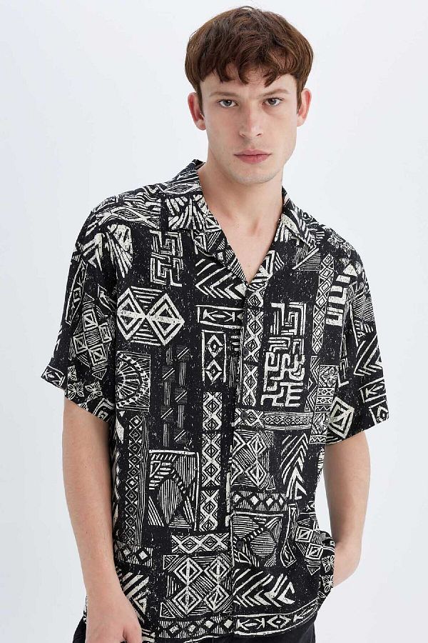 DeFacto-Regular Fit Summer Apache Collar Patterned Viscose Short Sleeve Shirt C7686Ax24Sm 1