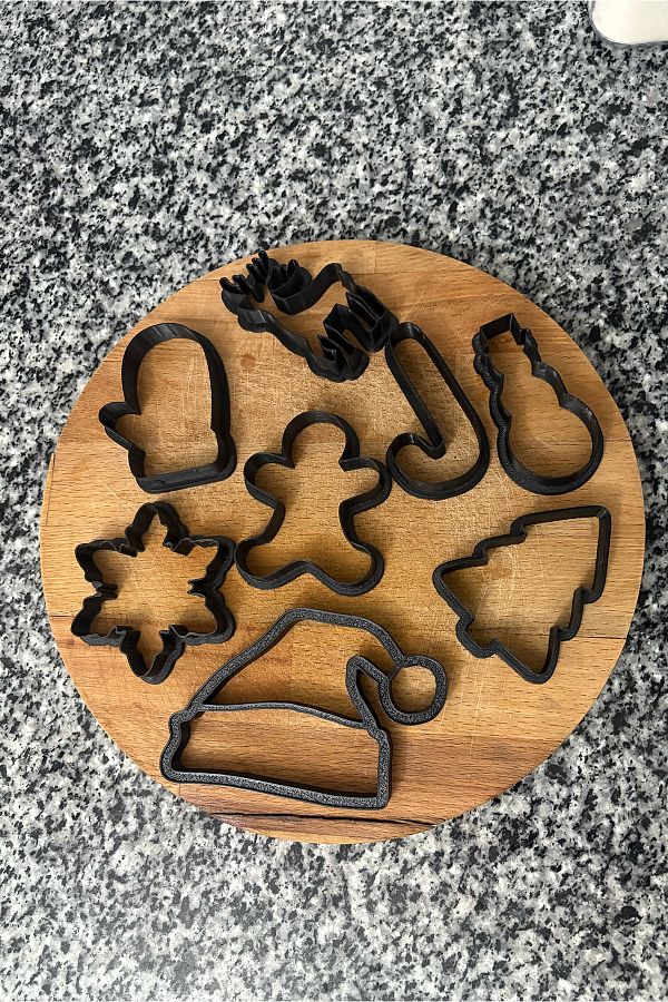 To Design Lab-Christmas Themed Cookie Moulds Set of 8 1