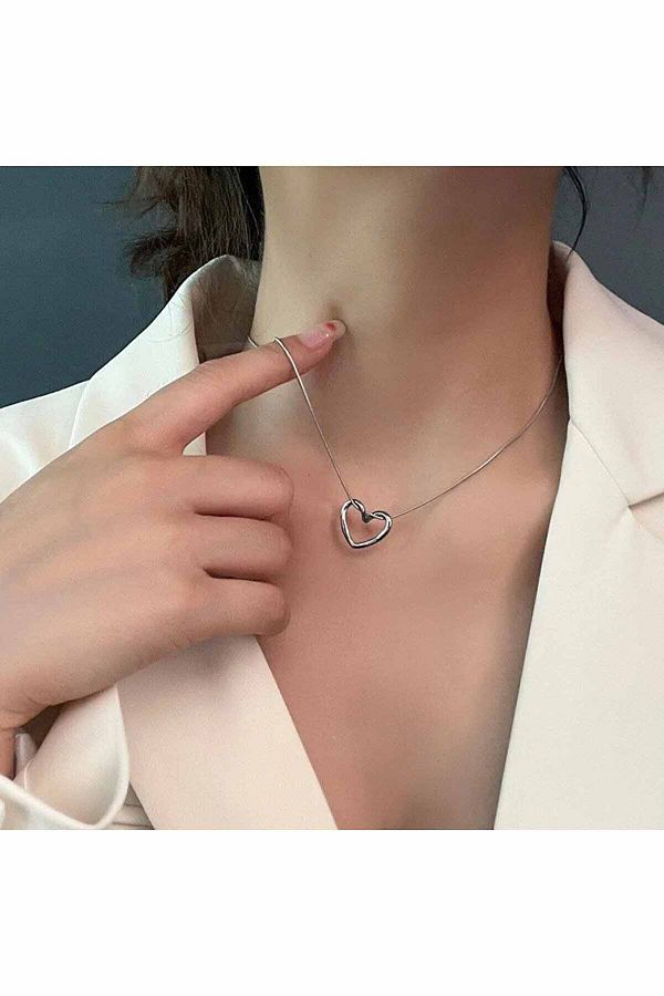 TREND COLLECTİON-Women's Stainless Steel Silver Italian Chain Knot Heart Necklace (Lovery Necklace) 1