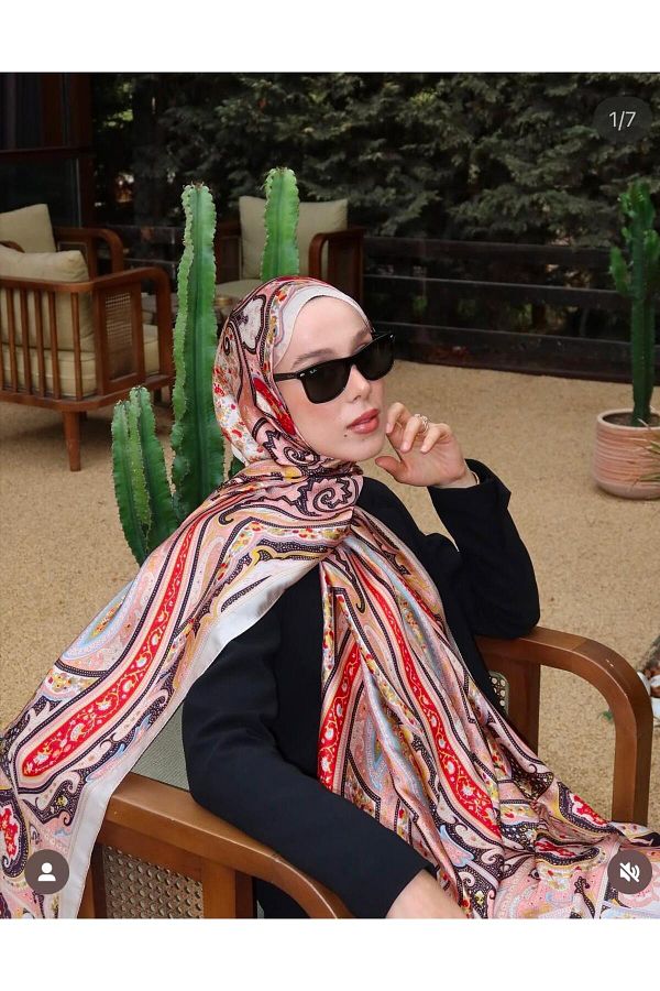 diorel-Ethnic Pattern Silk Shal 1