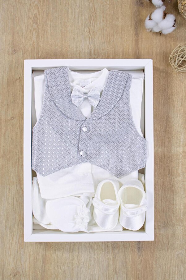 Sitilin Erkek Bebek Gri Yelekli Papyonlu Mevlit Takımı Lüks Özel Gün ve Mevlütlük Süslü Set 0 - 3 AY STL6860