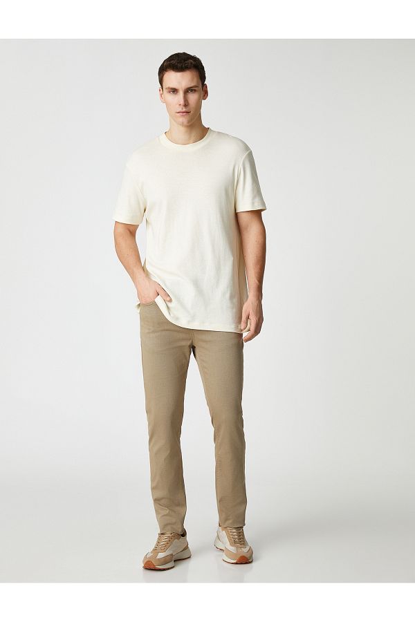 Koton-Slim-Fit-Hose mit 5 Taschen, geknöpft, strukturiert 1