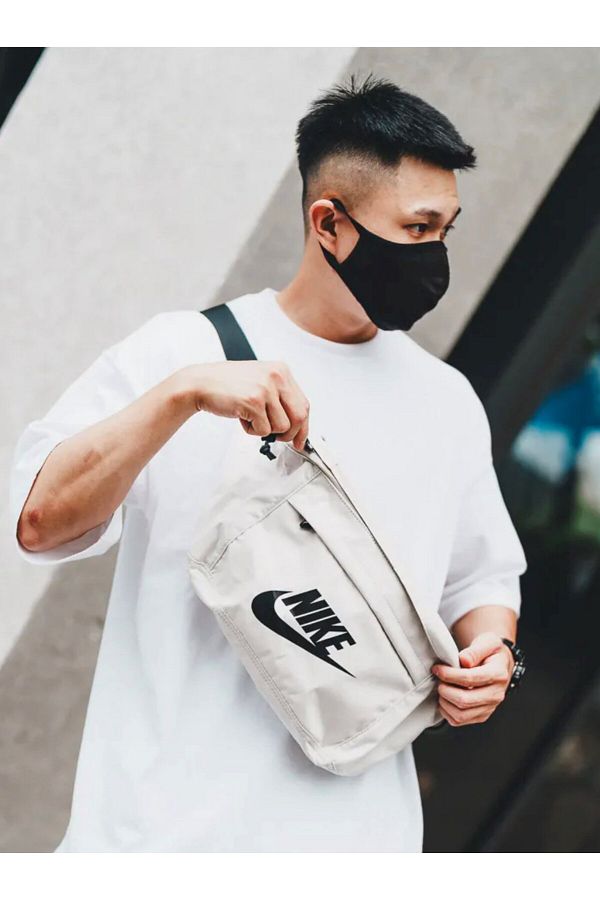 Nike tech waist bag white hot sale