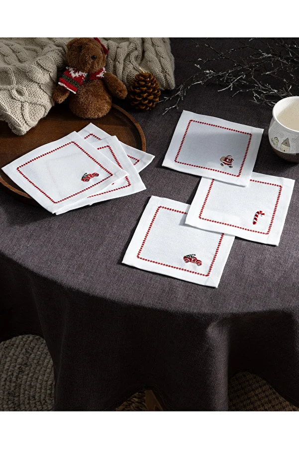 Madame Coco-Hiver 6-Piece Cocktail Napkins - White/Red 1