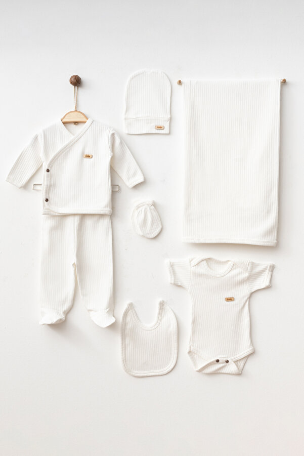 yukobaby bebeğiniz için en doğalı Bebek 7’li Basic Yenidoğan Hastane Çıkışı Zıbın Seti yk78683