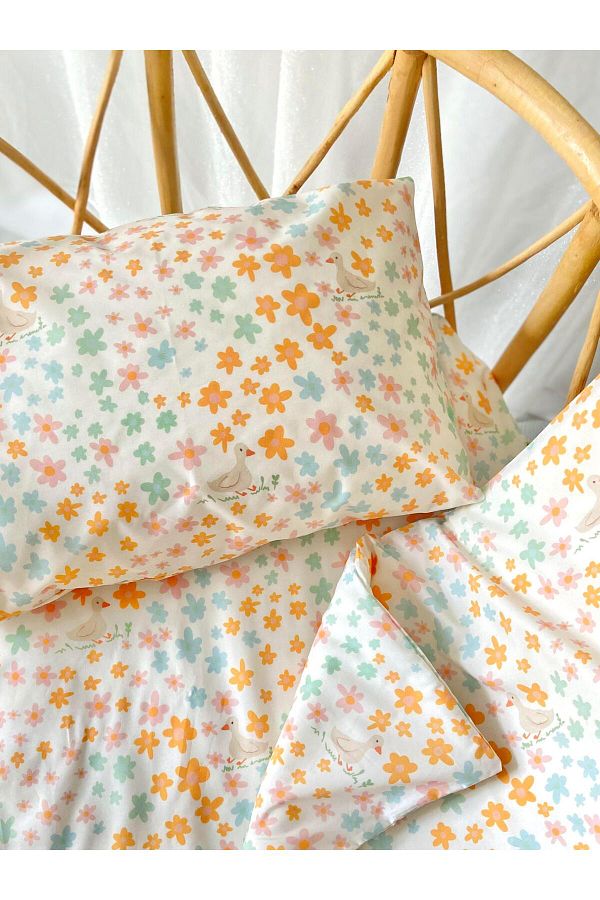 Zezig-Ducky Baby Bedding Set 1