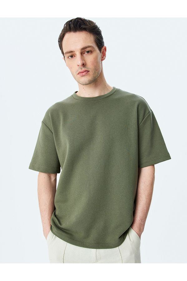 Koton-New Season Short Sleeve Label Detailed Tok Fabric Crew Neck Oversize T-Shirt 1