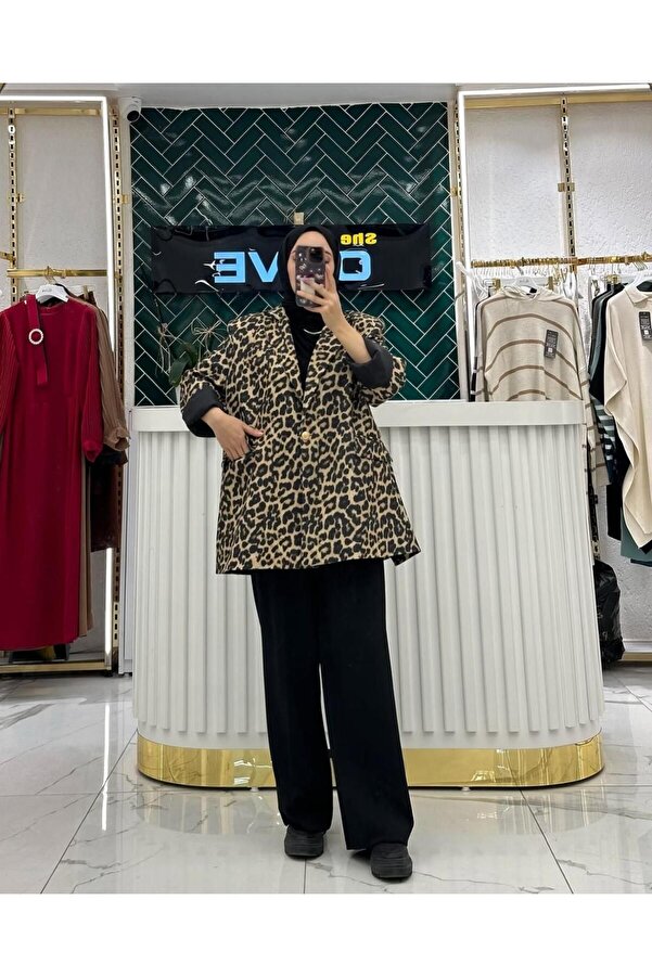 Esilapark-Aphrodite Loepar Jacket 1