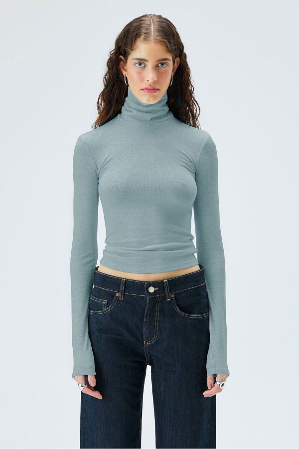 IAMNOTBASIC-Blue Katie Top 1