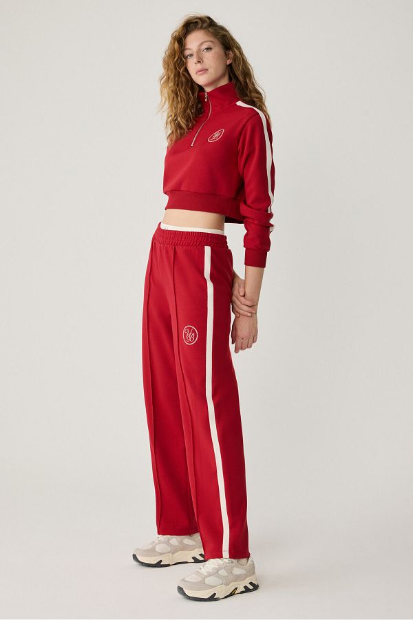 Urban Beat-Kimiko Urbanbeat Women's Elastic Waist Relaxed Small Printed Red Sweatpants 1