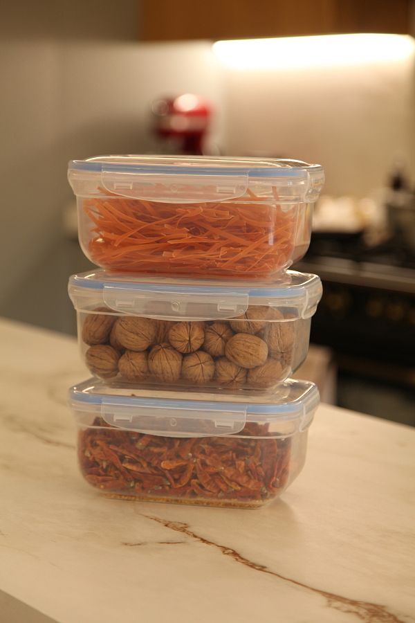 biedda-Set of 3 Airtight Rectangular Storage Containers with Gaskets 3X (2400 ml) 1