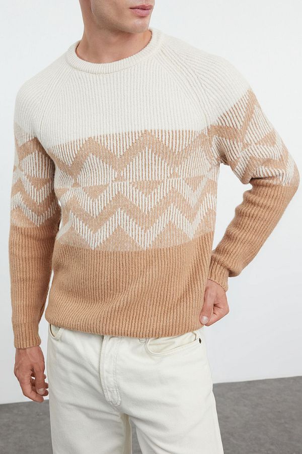 Edit by Trendyol-Sweter z dzianiny etnicznej – Camel Regularny okrągły dekolt TMNAW25KZ00030 1