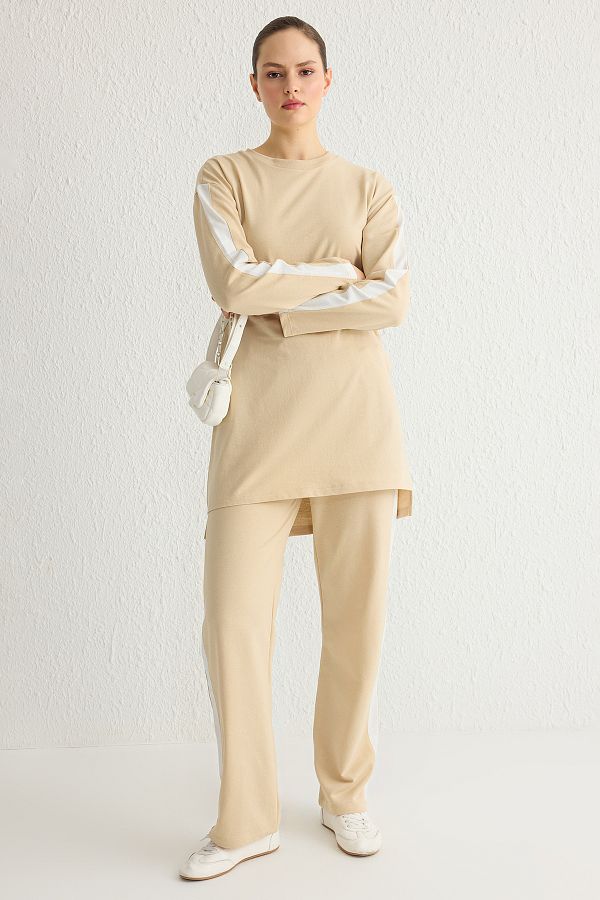 Trendyol Modest-Mink Stripe Detailed Side Slit Knitted Tracksuit Set Tctss22En0007 1