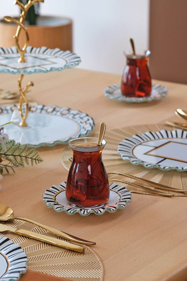 Glore-Prestige 6-Person Tea Set 1
