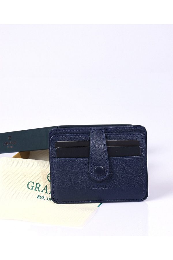 Grande-746 Model Card Holder 1