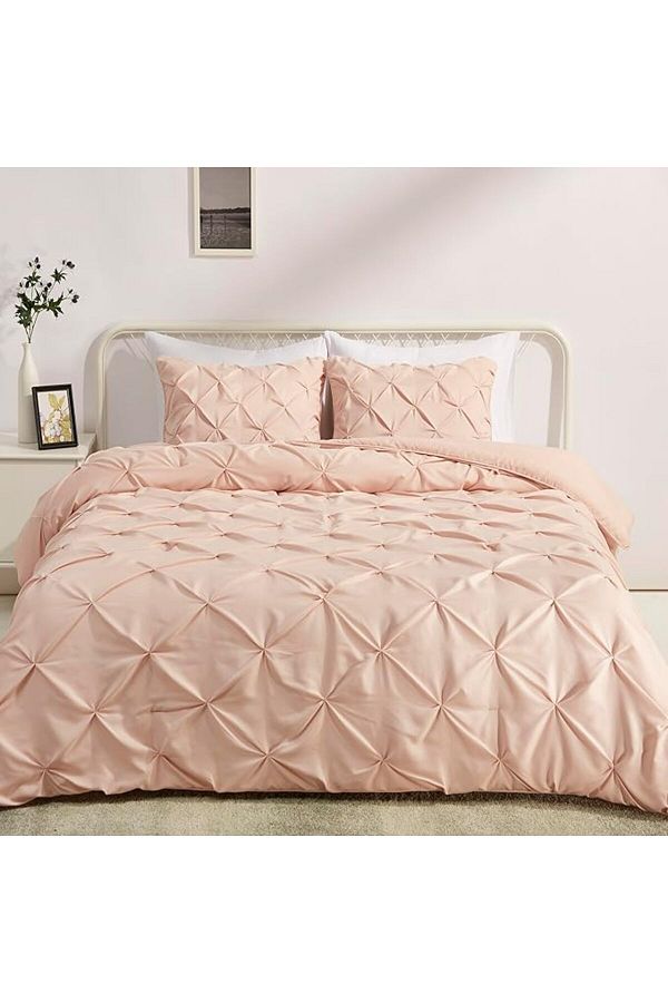 fulina-All-Season Down-Alternative Comforter 3 Piece Bedding Set, Pinched Pleat With Piped Edges 1