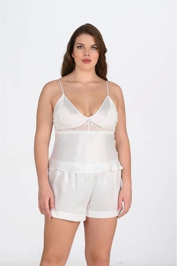 DEFNADA-Plus Size Ecru Shorts Set 1