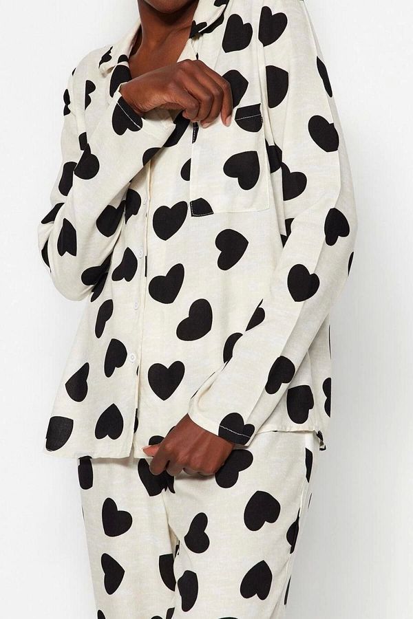 FRM-Viscose Women's Pajamas Set - Shirt Collar, Long Sleeve and Heart-shaped Trousers 1