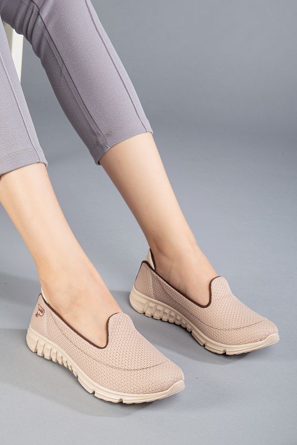 camaiore-Women's Beige Orthopedic Sneakers 1