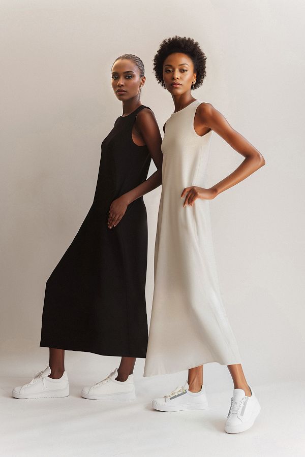 Trendyol Modest-Schwarzes und steinfarbenes 2-teiliges Kleid aus 100 % Baumwolle – TCTAW22UK0110 1