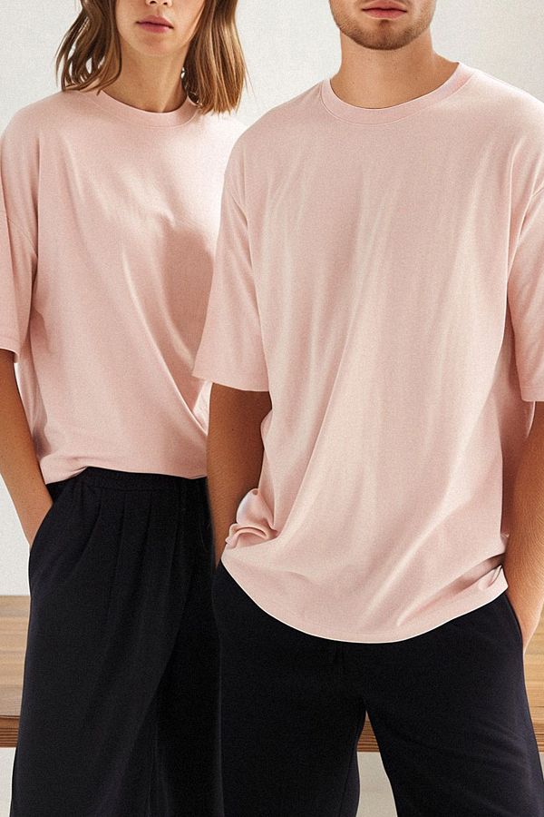 Edit by Trendyol-Tricou roz pentru bărbați - decolteu, croială largă, mânecă scurtă TMNSS21TS0811 1